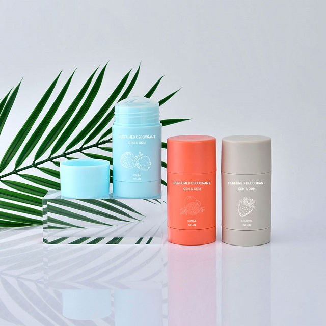 В наличии, частная марка, 15 г, 30 г, 50 г, 75 г, пустой контейнер для дезодоранта, круглый закручивающийся карандаш, бутылка для бальзама для губ, тюбик для дезодоранта