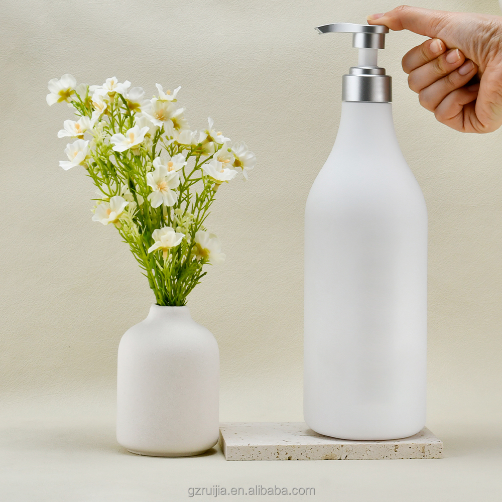 Высокое качество 1л косметический цилиндр матовый белый насос для лосьона пластиковая бутылка для шампуня-кондиционера с пресс-насосом