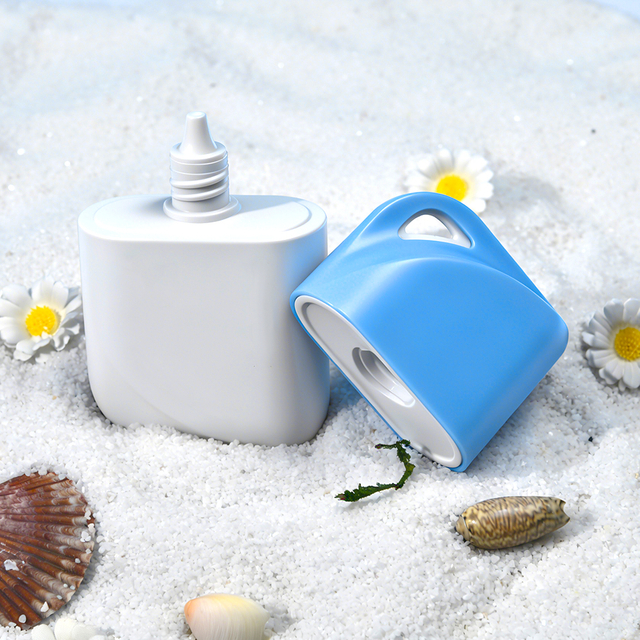 Пустая упаковка для ухода за кожей. 30 мл, 50 мл. Упаковка бутылочек для солнцезащитного крема. Выдавливаемый крем для ухода за кожей. Бутылка с солнцезащитным кремом. Косметическая упаковка.